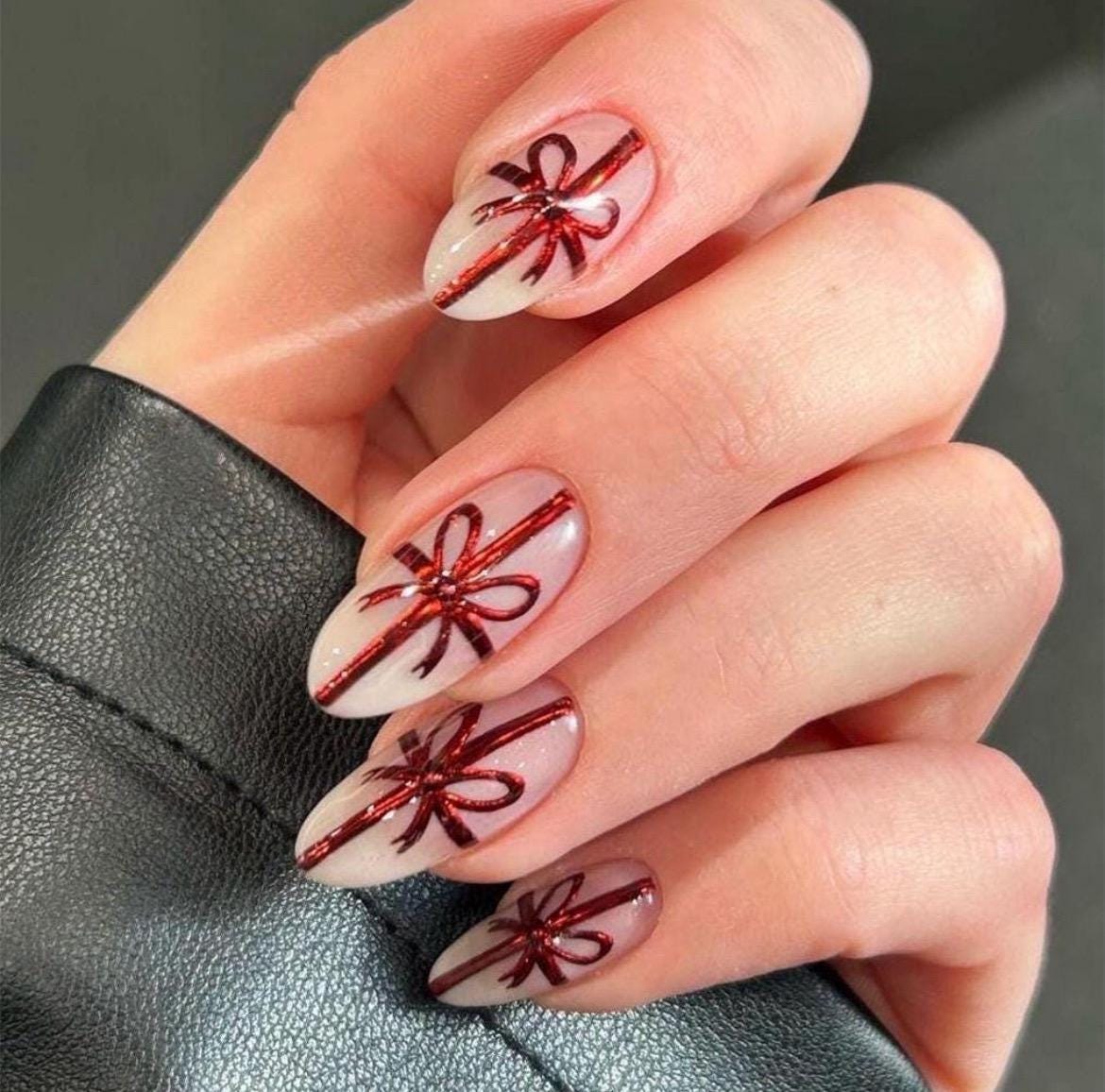 Handmade Press On Nails: Glue Ons, Gel, Almond Round Short, Xmas Winter Christmas