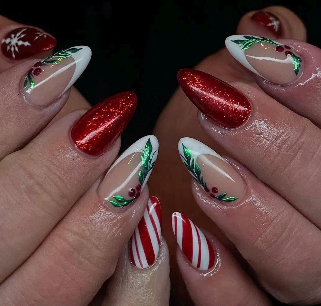Handmade Press On Nails: Glue Ons, Gel, Almond Round Short, Xmas Winter Christmas
