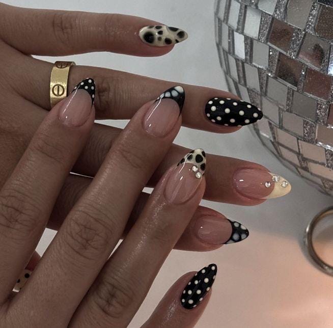 Handmade Press On Nails: Luxury, Almond Round Short, Hand Painted Custom, Gel