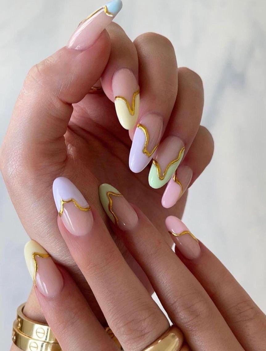 Handmade Press On Nails: Luxury, Almond Round Short, Hand Painted Custom, Gel