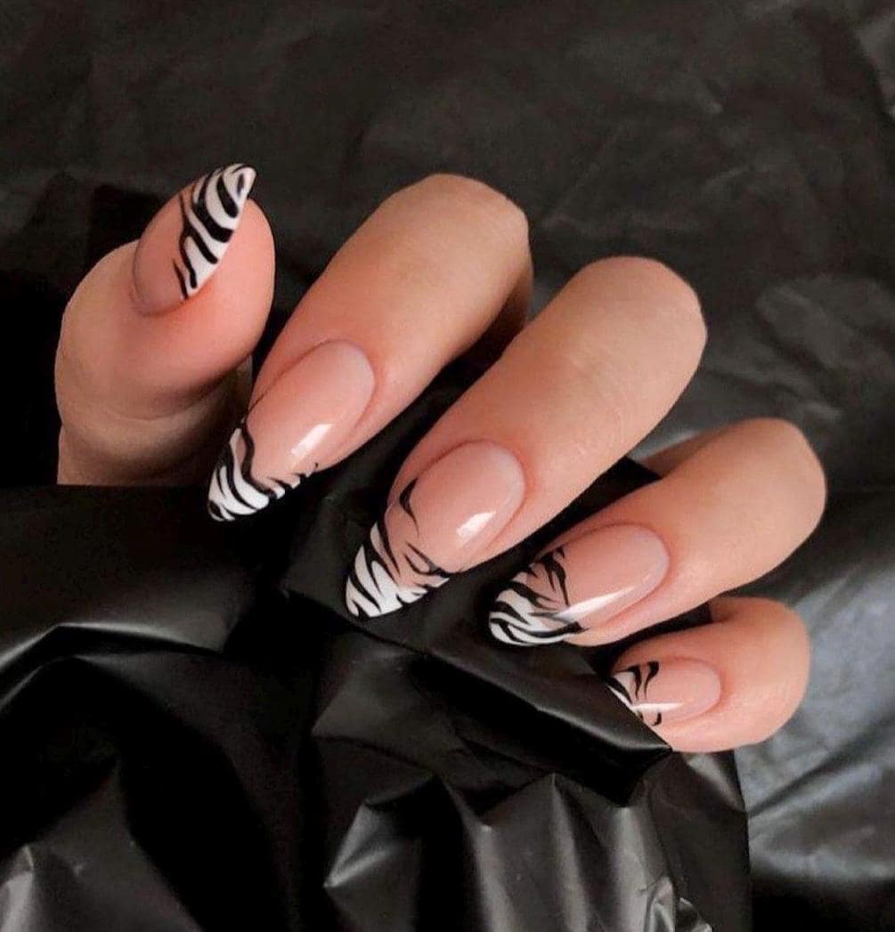 Handmade Press On Nails: Luxury, Almond Round Short, Hand Painted Custom, Gel