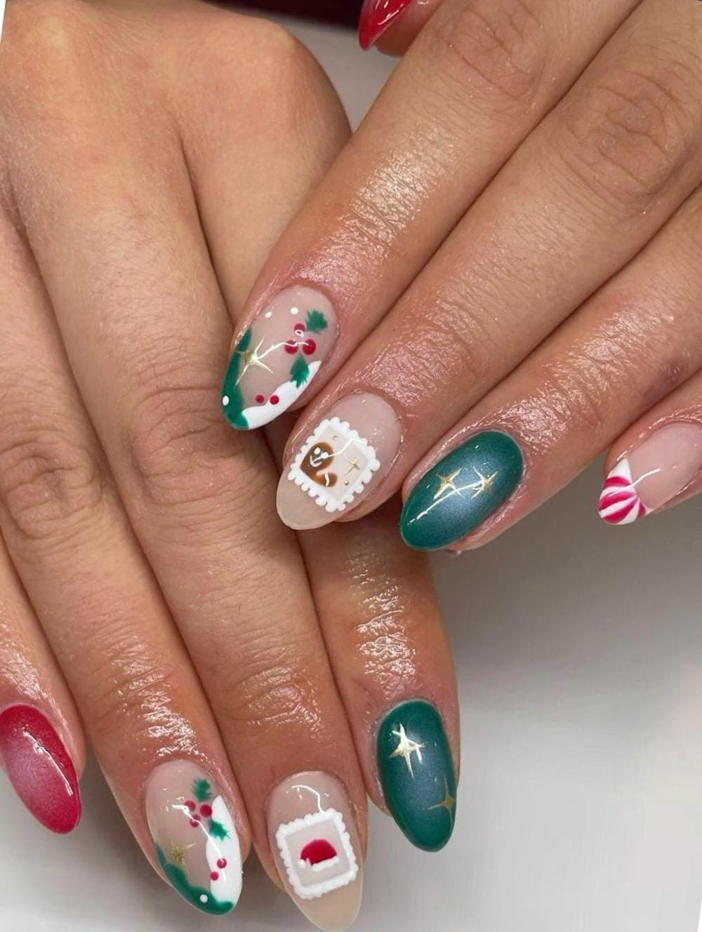 Handmade Press On Nails: Glue Ons, Gel, Almond Round Short, Xmas Winter Christmas