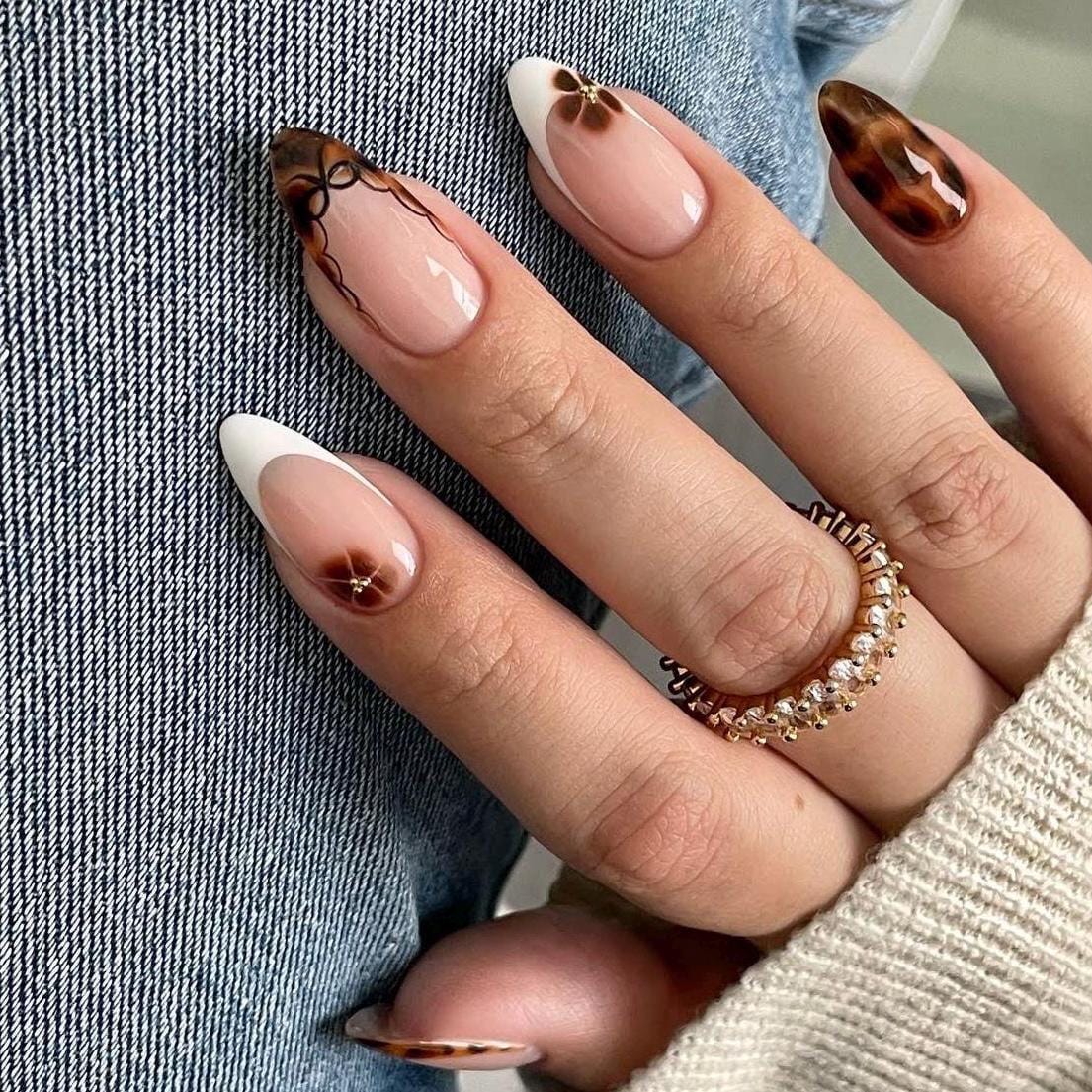 Handmade Press On Nails: Luxury, Almond Round Short, Hand Painted Custom, Gel