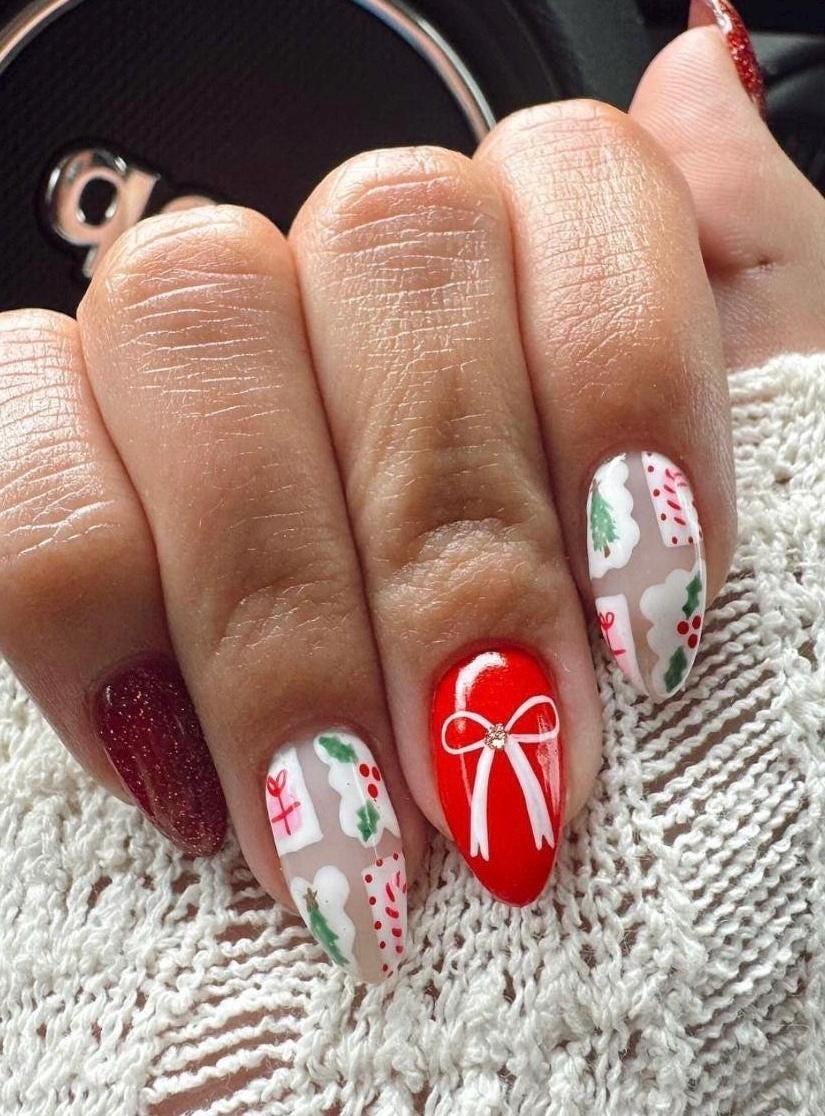 Handmade Press On Nails: Glue Ons, Gel, Almond Round Short, Xmas Winter Christmas