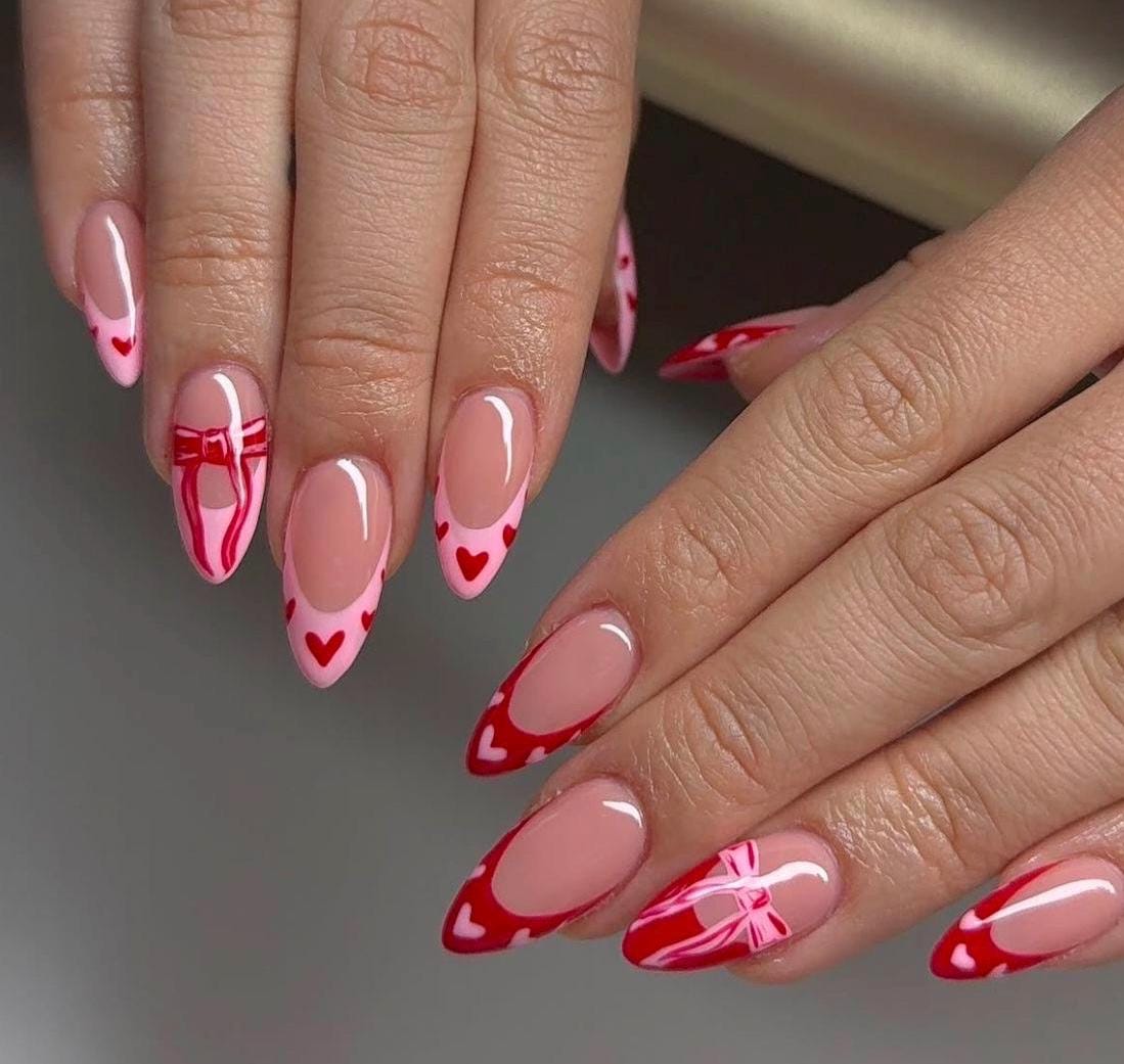 Handmade Press On Nails: Luxury, Almond Round Short, Hand Painted Custom, Valentines