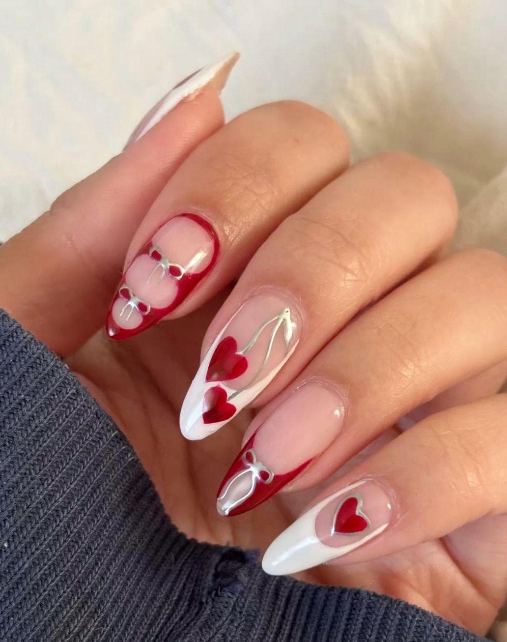 Handmade Press On Nails: Luxury, Almond Round Short, Hand Painted Custom, Valentines