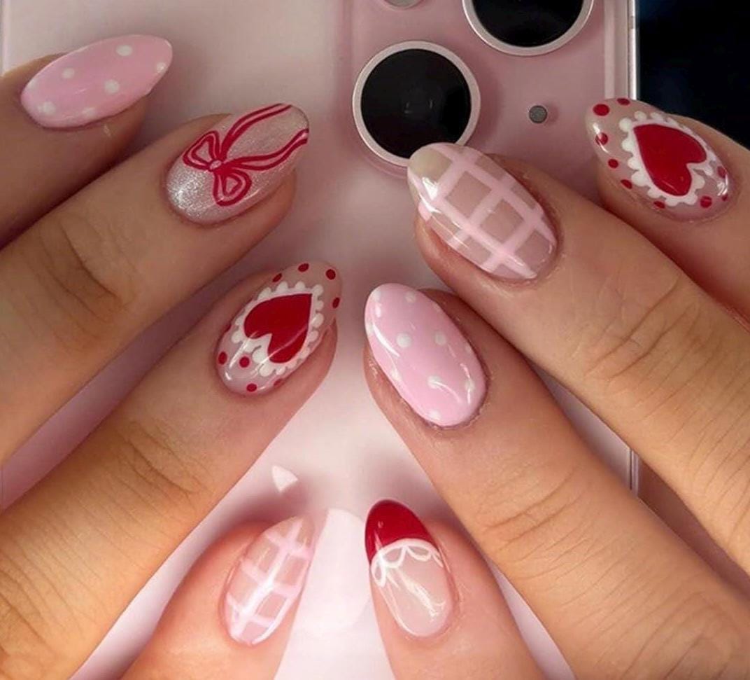 Handmade Press On Nails: Luxury, Almond Round Short, Hand Painted Custom, Valentines