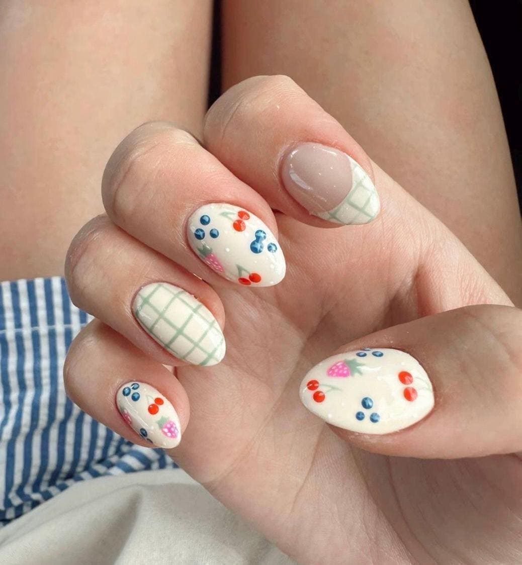 Handpainted Gel Press On Nails