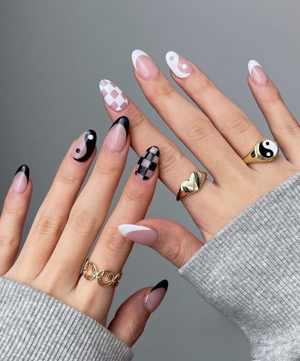 Handmade Custom Gel Press On Nails: Premium Quality, Handpainted, Trendy, Press Ons, Fake Nails, Glue On, Cute, Minimalist French Tip