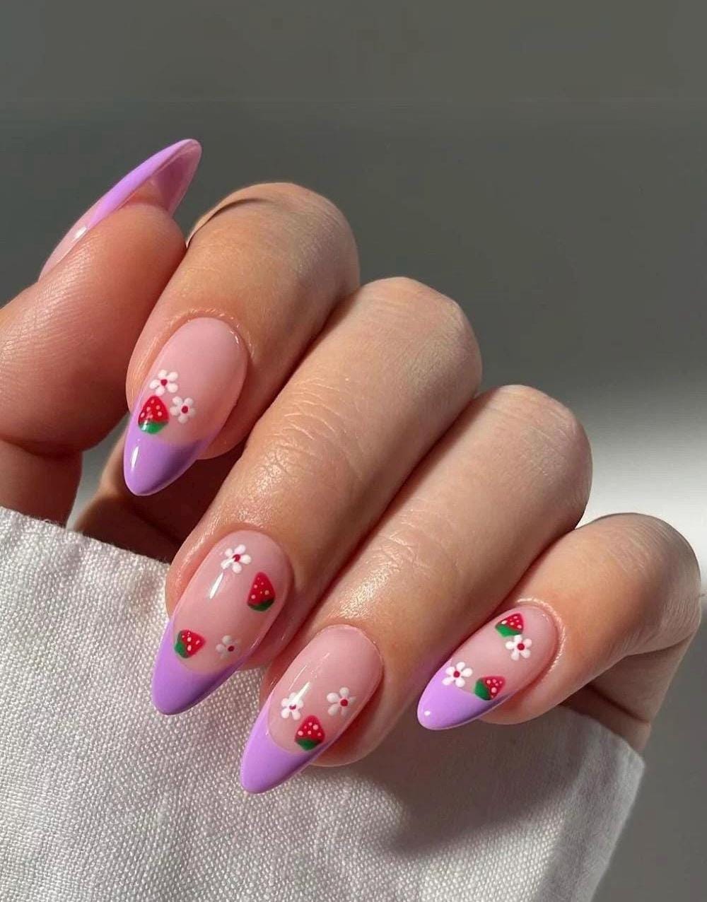 Handmade Custom Gel Press On Nails