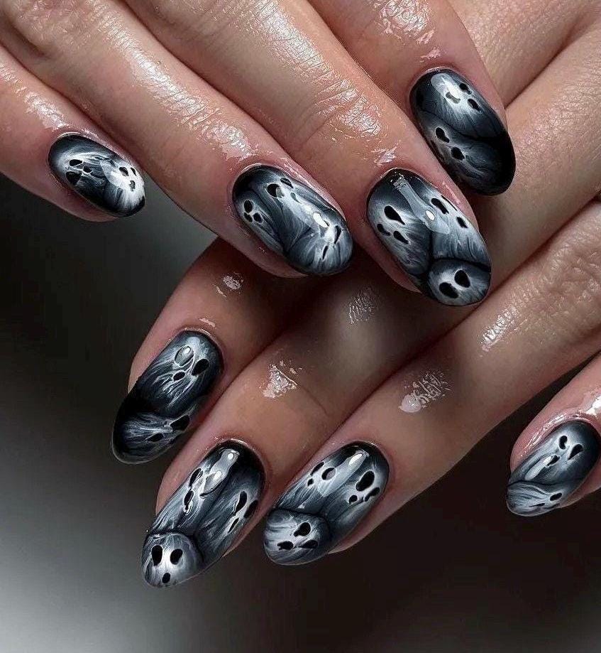 Premium Press On Nails: Custom Salon Quality, Handpainted, Trendy, Press Ons, Fall Autumn August October, Halloween Ghost, Black, Cute