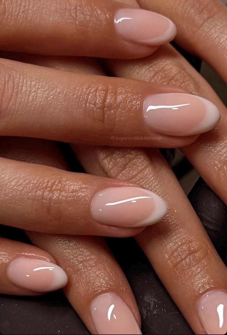 Premium Press On Nails: Custom Salon Quality, Handpainted, Trendy, Press Ons, Fake Nails, French Tip, Simple Minimalist, Bridal